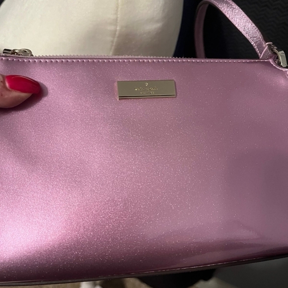 NWT Kate Spade Kenzie GLITTERED Patented Fabric In Quartz Pin Crossbody - Picture 7 of 9
